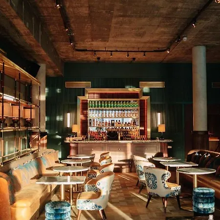 Hotel The Dean 4*