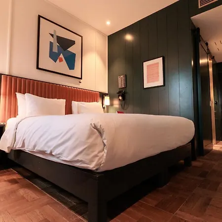 Hotel The Dean 4*